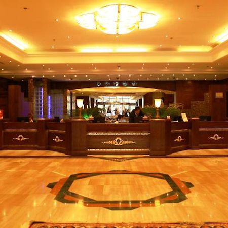 Abjad Grand Hotel Dubaj Kültér fotó