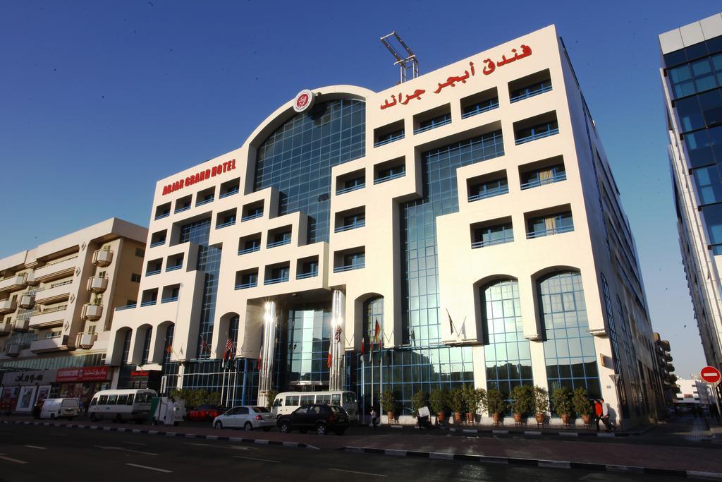 Abjad Grand Hotel Dubaj Kültér fotó