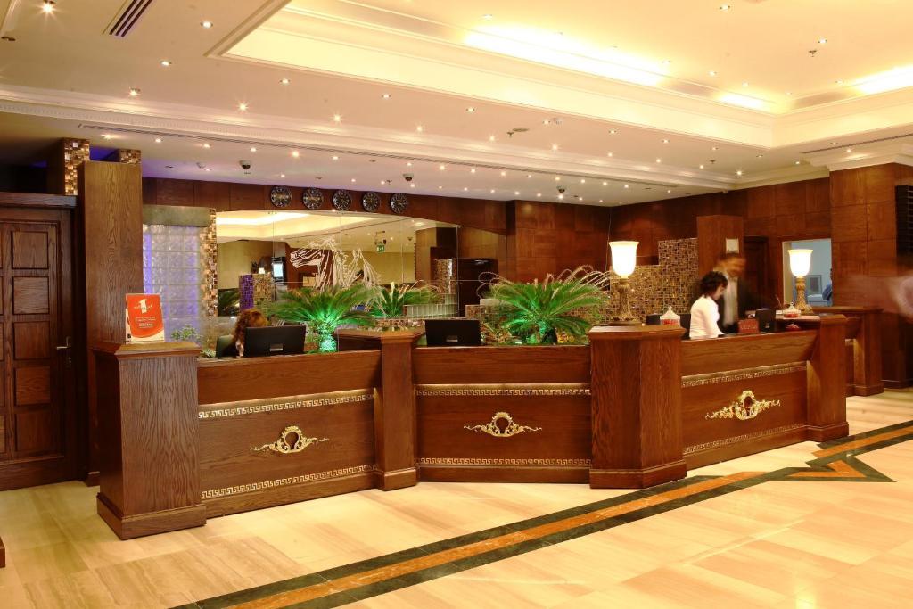 Abjad Grand Hotel Dubaj Kültér fotó