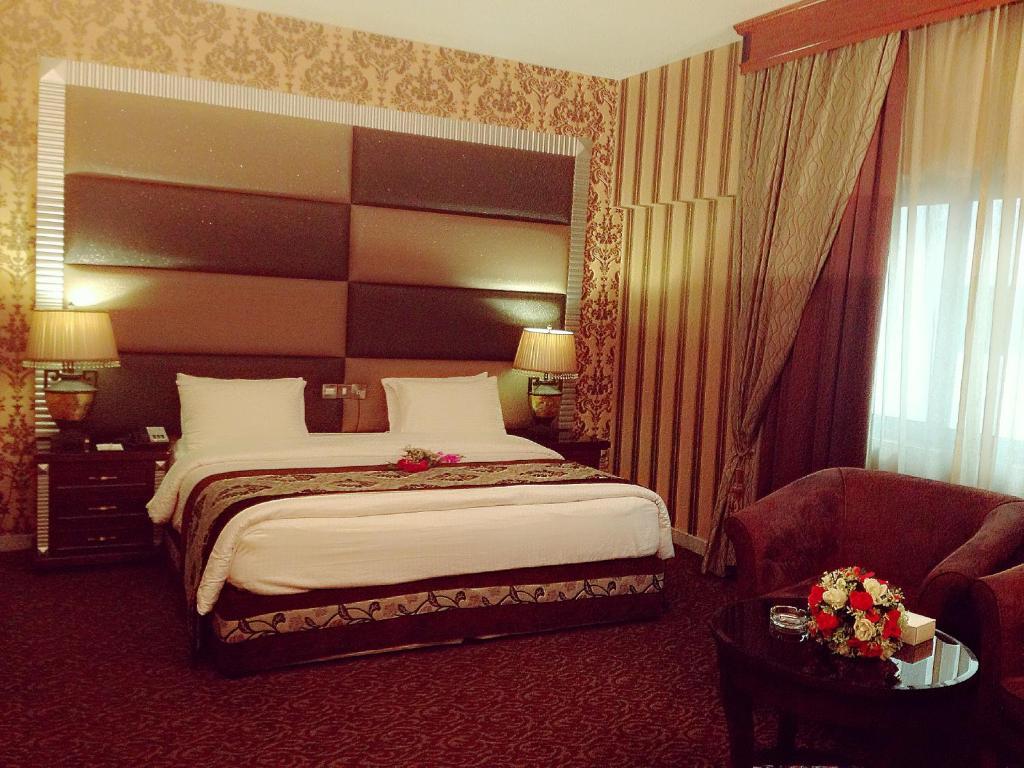 Abjad Grand Hotel Dubaj Szoba fotó
